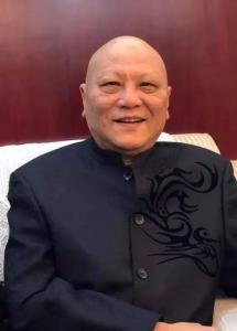 相声演员贾承博,相声界的幽默使者，传承经典笑谈人生